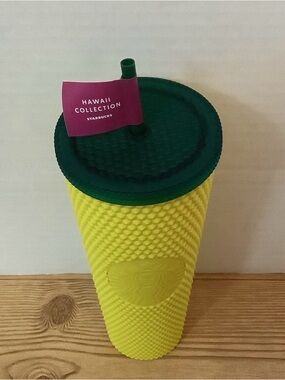 NWT  Starbucks. Hawaii Collection Tumbler